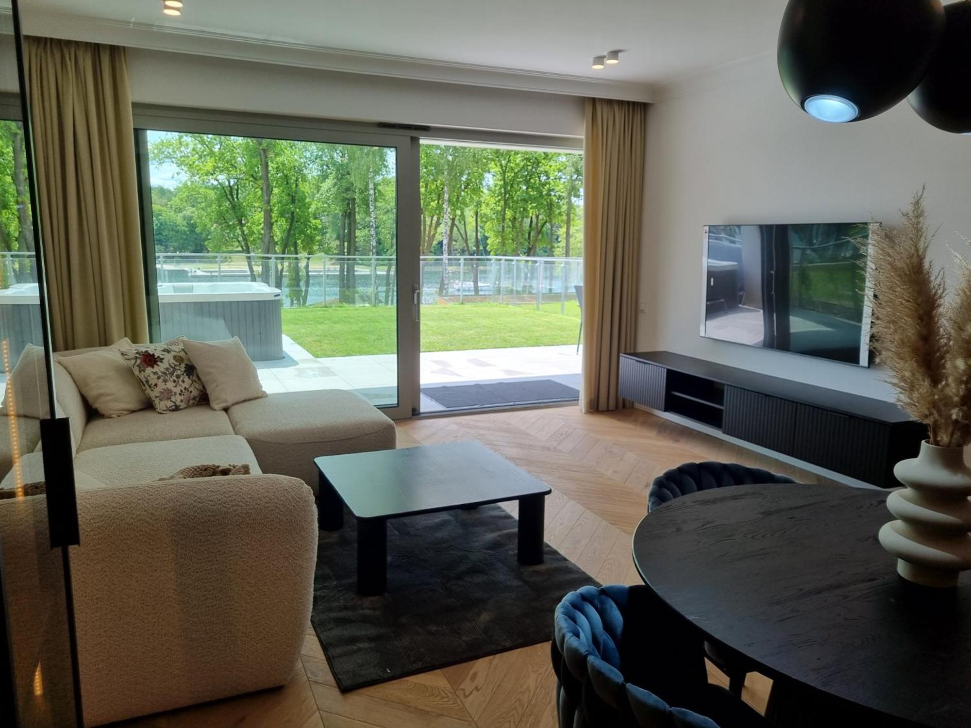 Apartamenty Stranda Residence Nad Jeziorem Mazury Holiday ギジツコ 部屋 写真